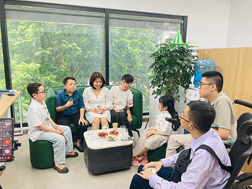 Naturweg: Trao kiến thức, ươm mầm khát vọng khởi nghiệp online 1 536278320 122133159578809271 5958627822210608509 n